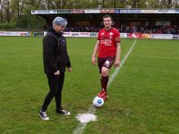 ASK vs. SK ADmira Linz - Ehrenanstoss mit Matchballsponsor Herzograda Woidteifln - Foto Alfred Heilbrunner (6)